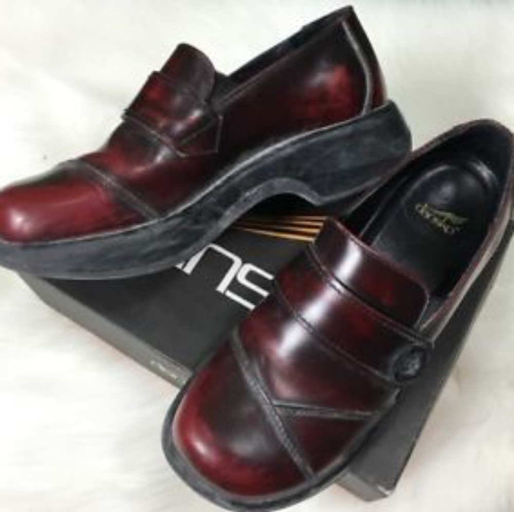 Dansko Karyn Cherry Cabrio Clogs size36